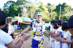 BIB: 2774
                            <button type="button" onclick="openModal(18989953)" class="btn btn-primary btn-sm float-right btn-popup" data-toggle="modal" data-target=".modal-high-quality">
                        <i class="fas fa-shopping-cart"></i> Add to Cart
                    </button>
                                            <button type="button" onclick="isThisMe(18989953, true)" class="btn btn-success btn-sm float-right btn-popup btn-isme hidden" data-toggle="tooltip" data-placement="bottom" title="นี่คือรูปของคุณใช่ไหม คลิกที่นี่เพื่อเอาเข้าอัลบั้ม">
                        <i class="fas fa-plus"></i> Add to album
                    </button>
                    <button type="button" onclick="isThisMe(18989953, false)" class="btn btn-warning btn-sm float-right btn-popup btn-isnotme hidden">
                        <i class="fas fa-ban"></i> Remove from album
                    </button>